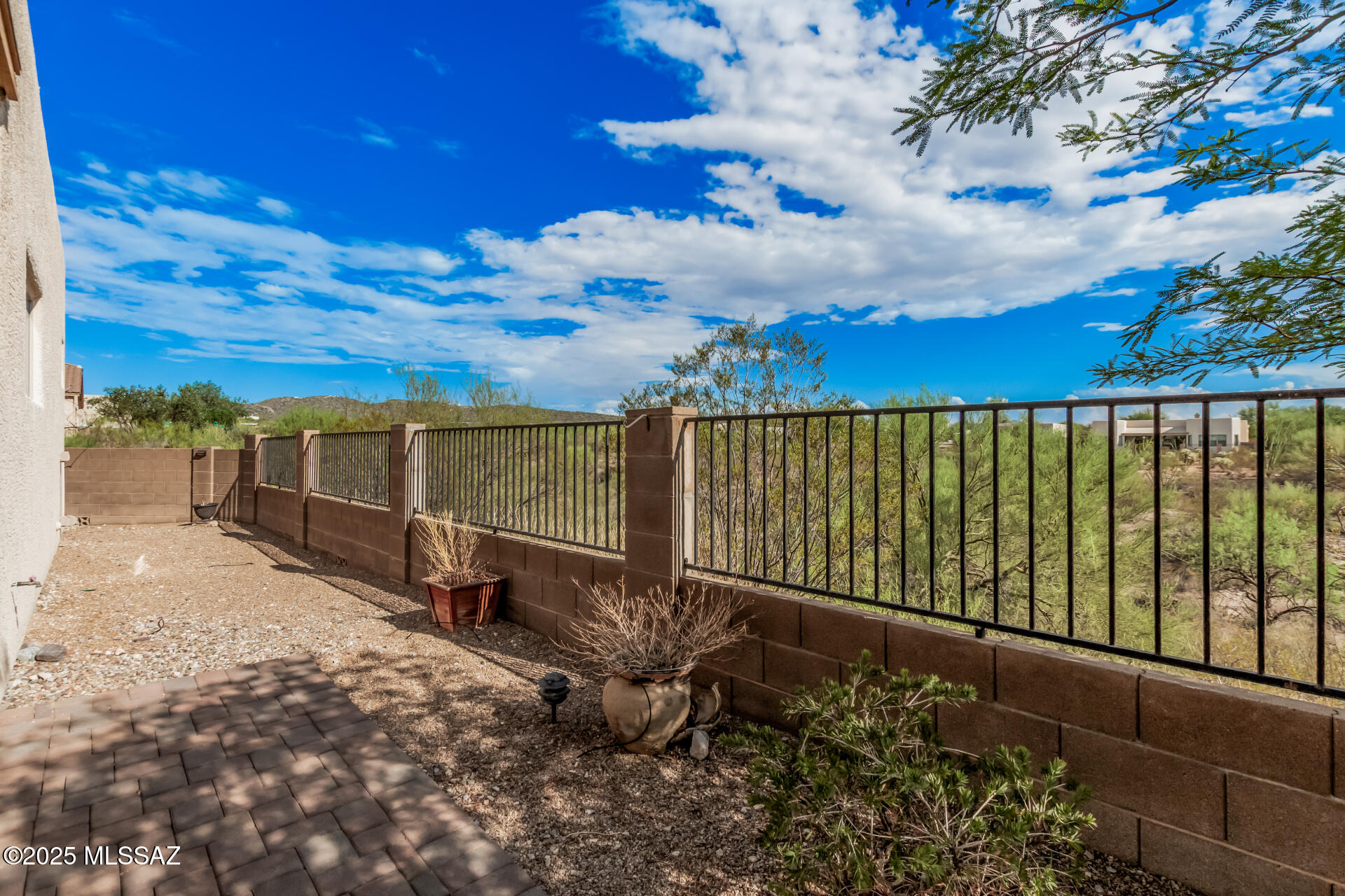 10836 South Heart Break Ridge Place Vail, AZ 85641 - Photo 9 of 42