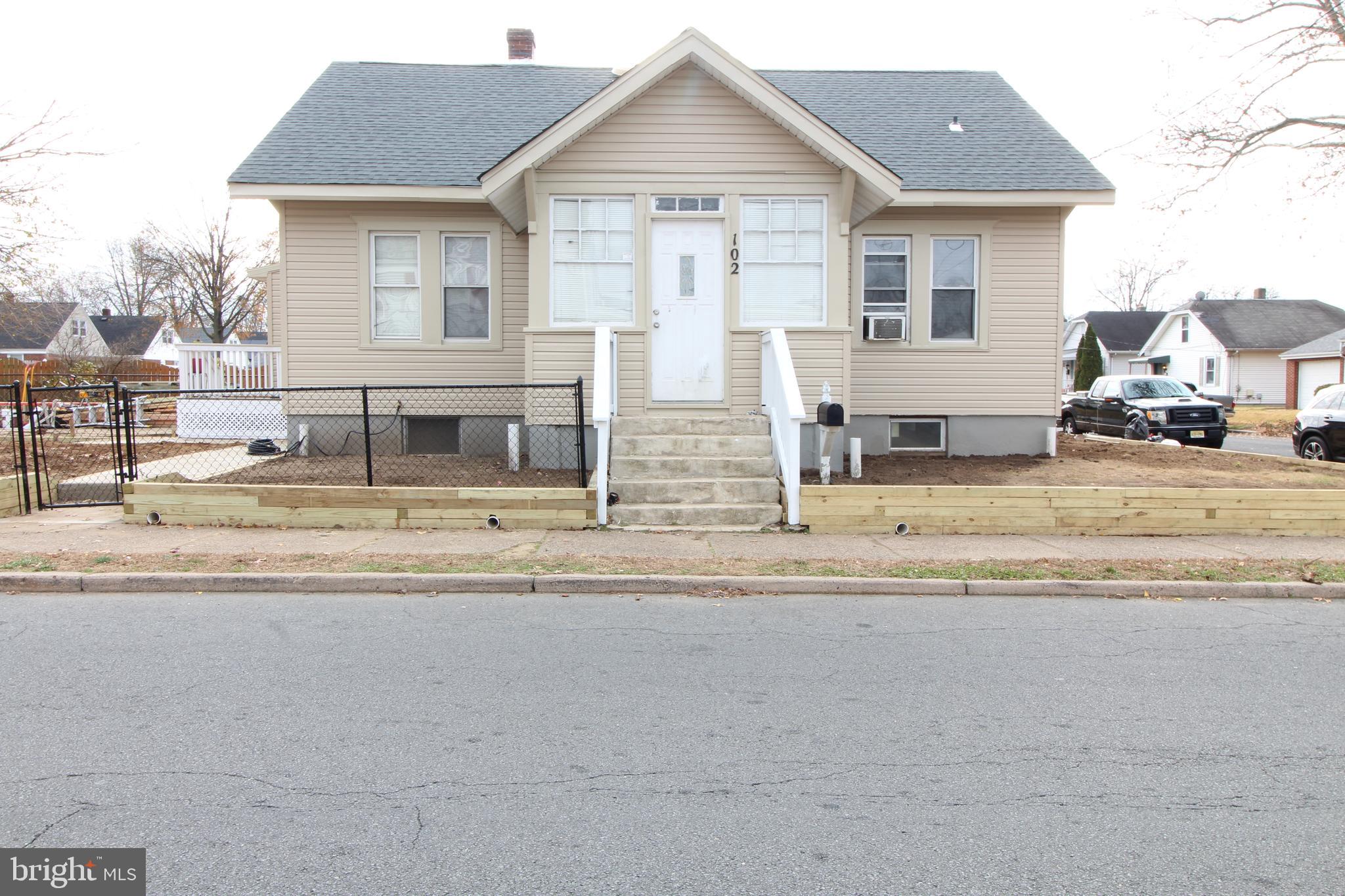 102 Reed Avenue Trenton, NJ 08610 - Photo 1 of 28
