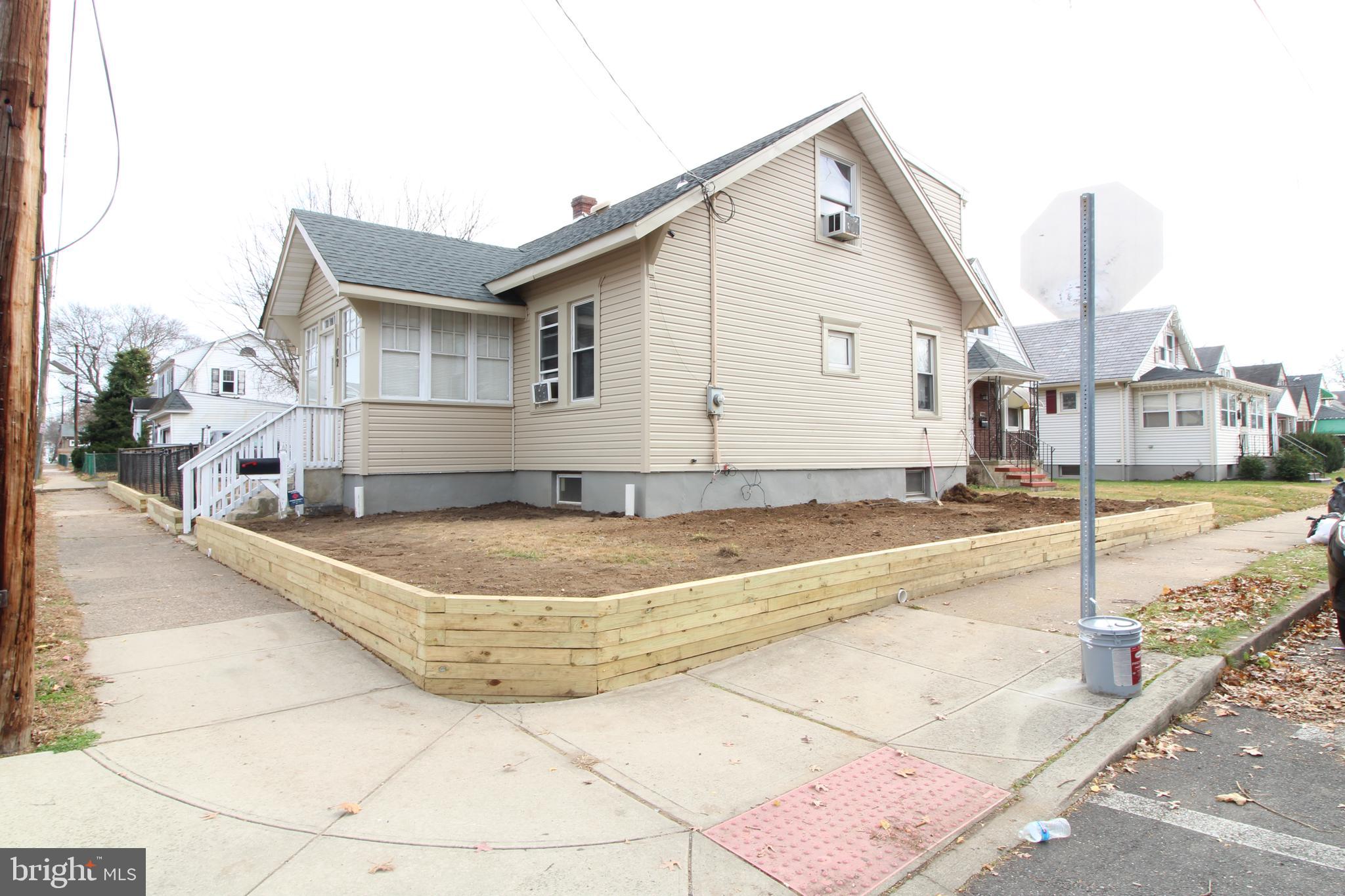 102 Reed Avenue Trenton, NJ 08610 - Photo 2 of 28