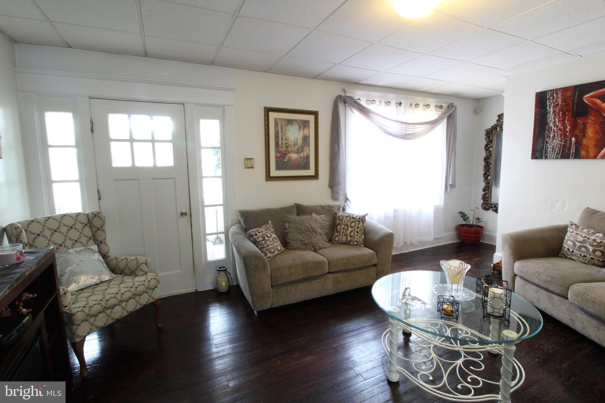 102 Reed Avenue Trenton, NJ 08610 - Photo 6 of 28