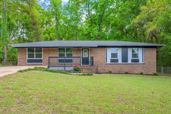 $235,000 | 128 Salvadore Drive, Crestview, FL 32536