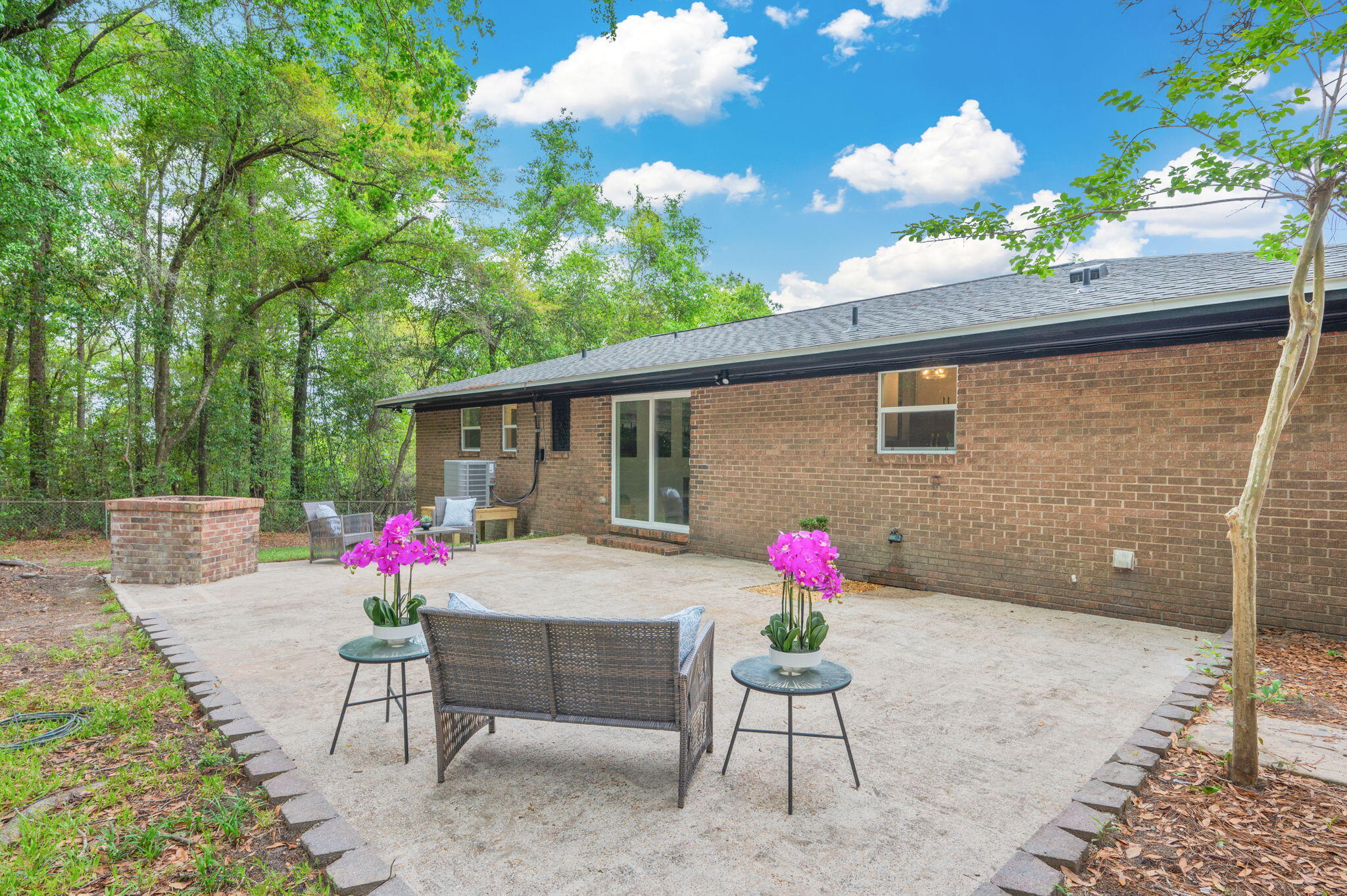 128 Salvadore Drive Crestview, FL 32536 - Photo 28 of 30 a view of a chairs and table in the backyard