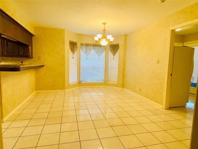 $2,850 | 14212 Horseshoe Bend, Conroe, TX 77384