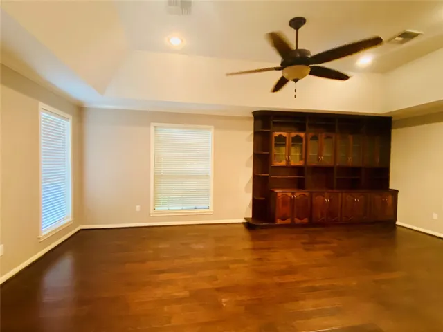 $2,850 | 14212 Horseshoe Bend, Conroe, TX 77384