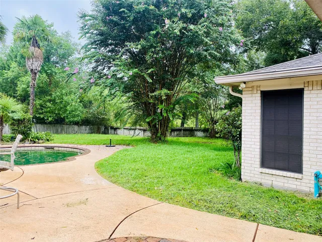 $2,850 | 14212 Horseshoe Bend, Conroe, TX 77384