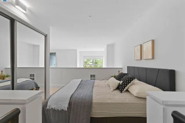 $524,000 | 3960-3960 Adeline Street, Unit 107, Emeryville, CA 94608