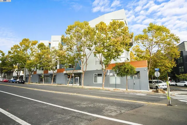 $524,000 | 3960-3960 Adeline Street, Unit 107, Emeryville, CA 94608