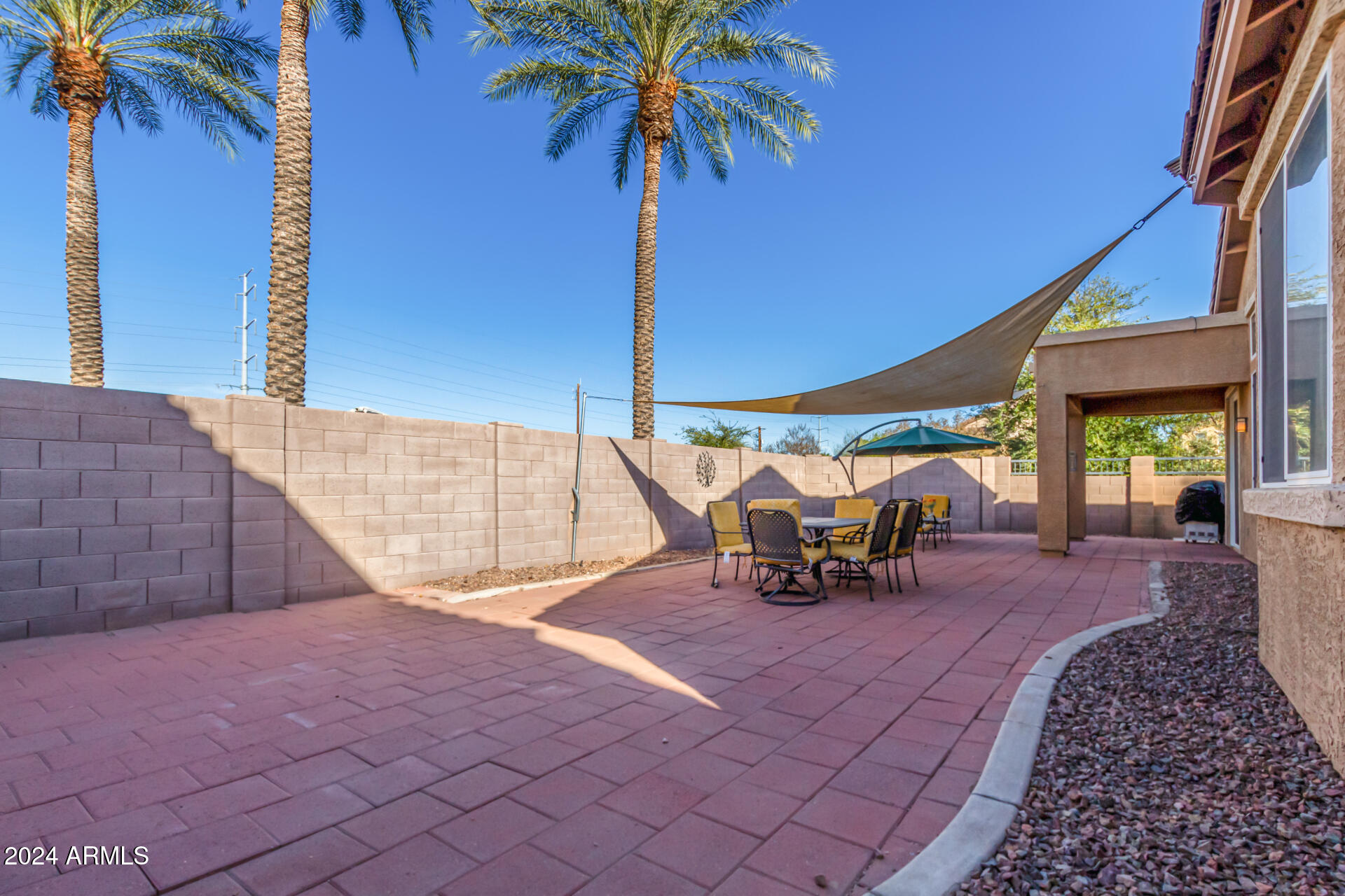 3946 East Pollack Street Phoenix, AZ 85042 - Photo 22 of 23 27 - Pollack