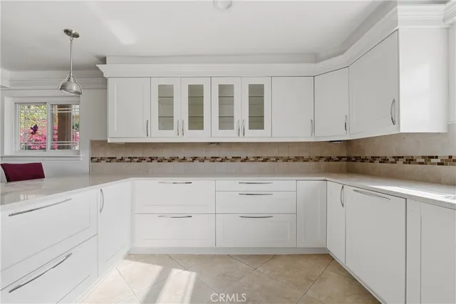 $1,850,000 | 658 Glenmore Boulevard, Glendale, CA 91206