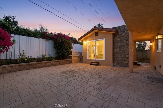 $1,850,000 | 658 Glenmore Boulevard, Glendale, CA 91206