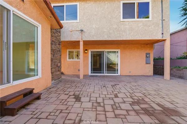 $1,950,000 | 658 Glenmore Boulevard, Glendale, CA 91206