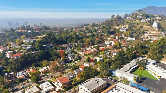 $1,850,000 | 658 Glenmore Boulevard, Glendale, CA 91206