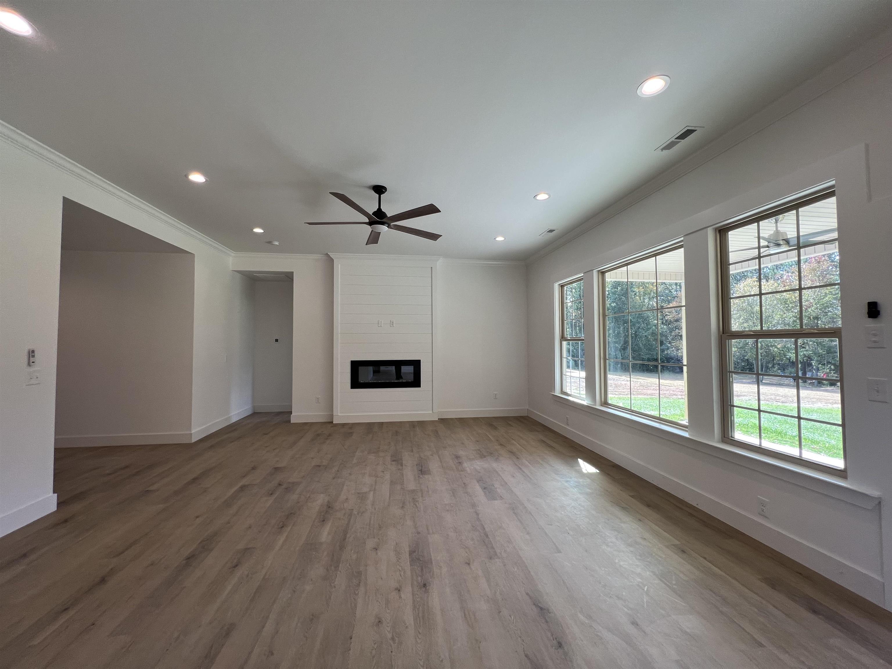 130 Hamline Road Campobello, SC 29322 - Photo 3 of 21