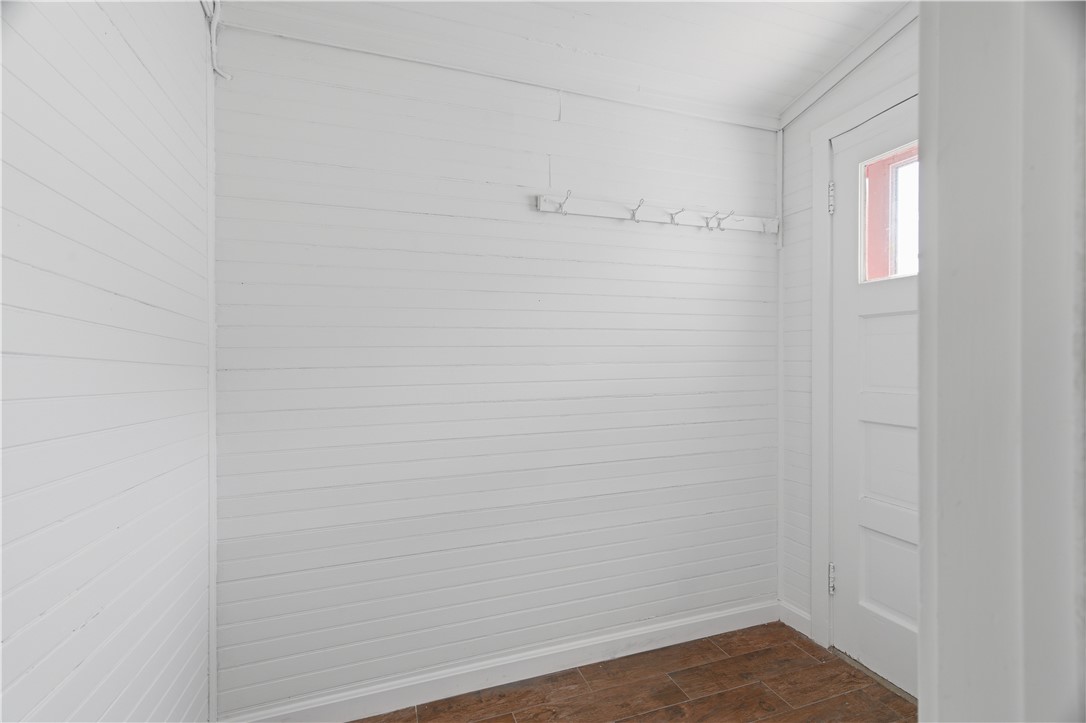 49 Harcourt Avenue Pawtucket, RI 02861 - Photo 17 of 33