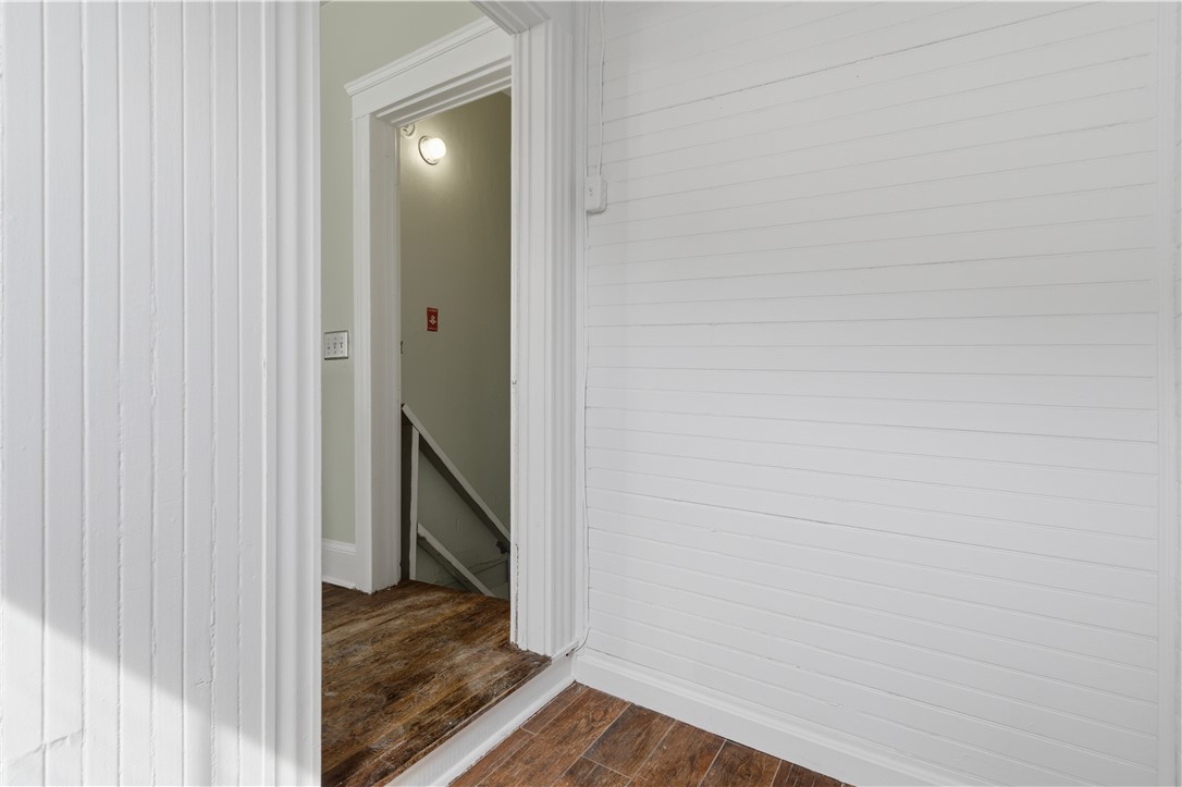 49 Harcourt Avenue Pawtucket, RI 02861 - Photo 18 of 33