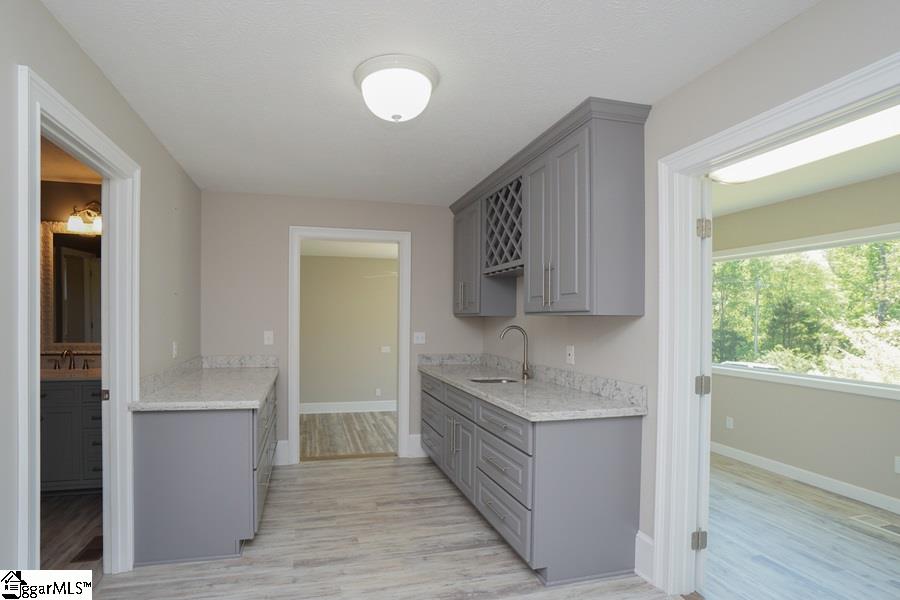 311 Waddell Road Greer, SC 29651 - Photo 8 of 33