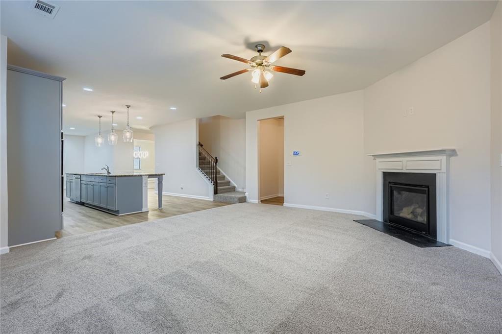 335 Sawgrass View Fairburn, GA 30213 - Photo 6 of 28