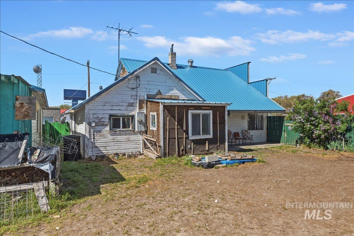 255 Main Street Grand View, ID 83624 - Photo 17 of 22