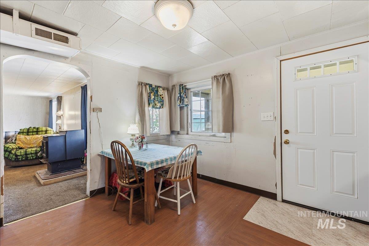 255 Main Street Grand View, ID 83624 - Photo 2 of 22