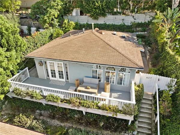 $4,975 | 637 St Ann's Drive, Laguna Beach, CA 92651