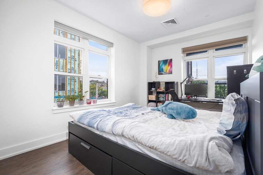 20 Penniman Road, Unit 301 Boston, MA 02134 - Photo 12 of 23