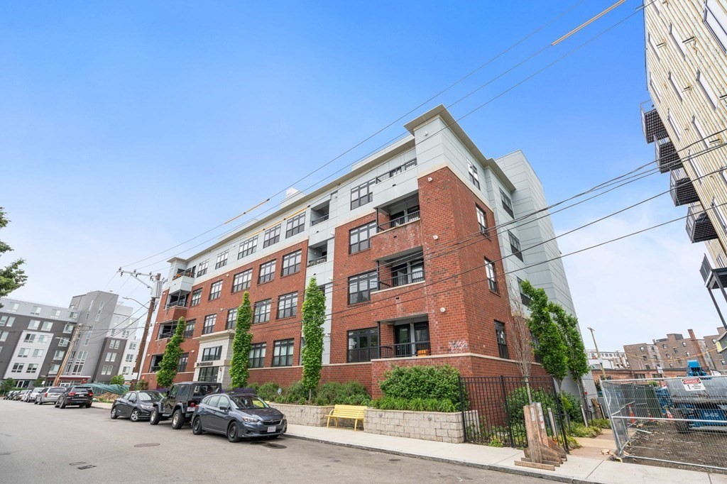 20 Penniman Road, Unit 301 Boston, MA 02134 - Photo 20 of 23
