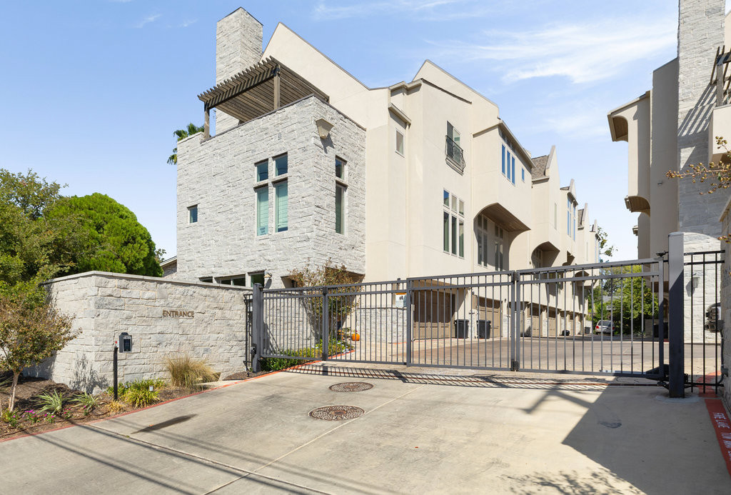 2300 Enfield Road, Unit 303 Austin, TX 78703 - Photo 4 of 38 an aerial view of multiple house