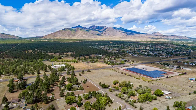 $950,000 | 10272 Fw Mclure Road, Flagstaff, AZ 86004