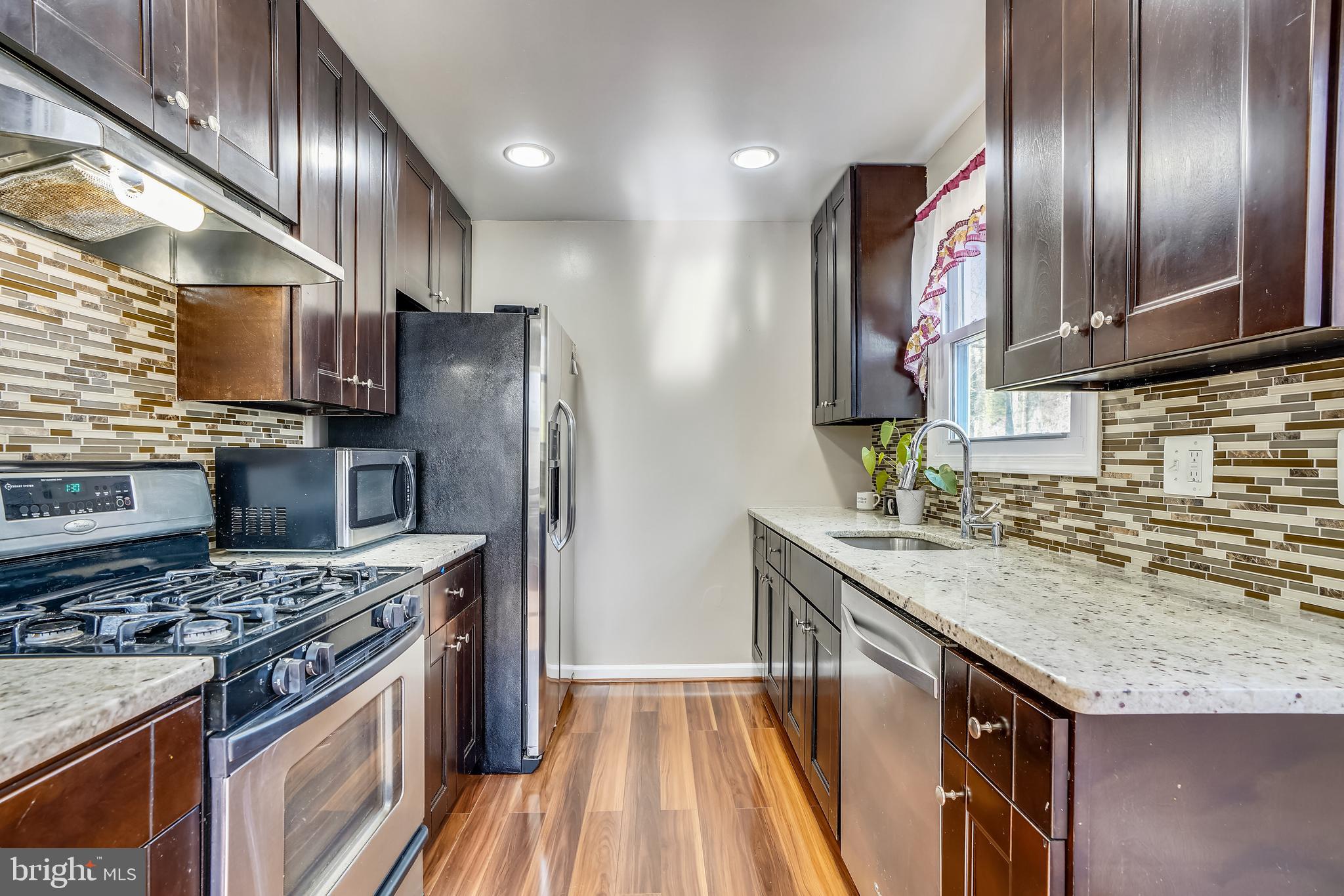 801 Templecliff Road Pikesville, MD 21208 - Photo 11 of 39