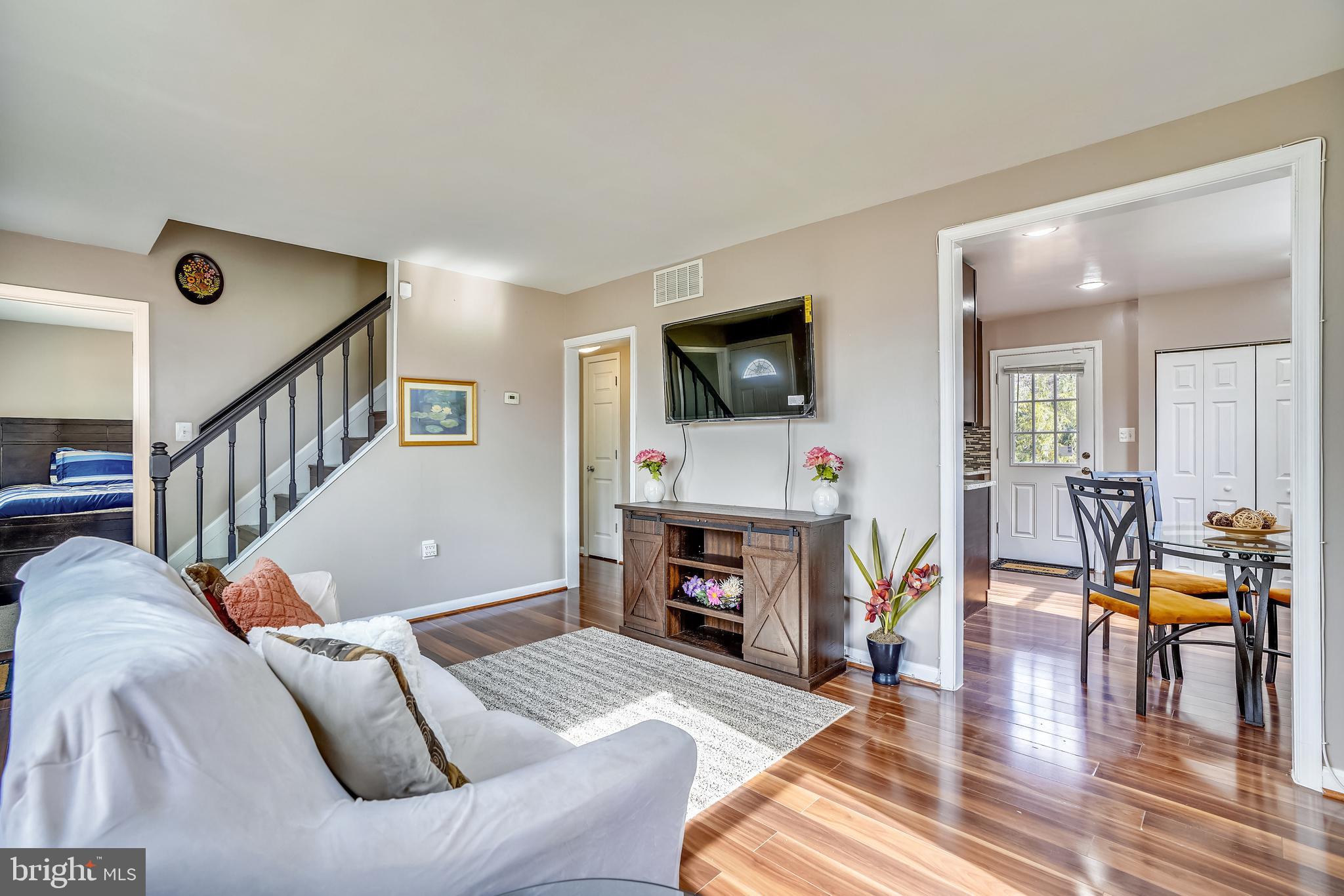 801 Templecliff Road Pikesville, MD 21208 - Photo 7 of 39