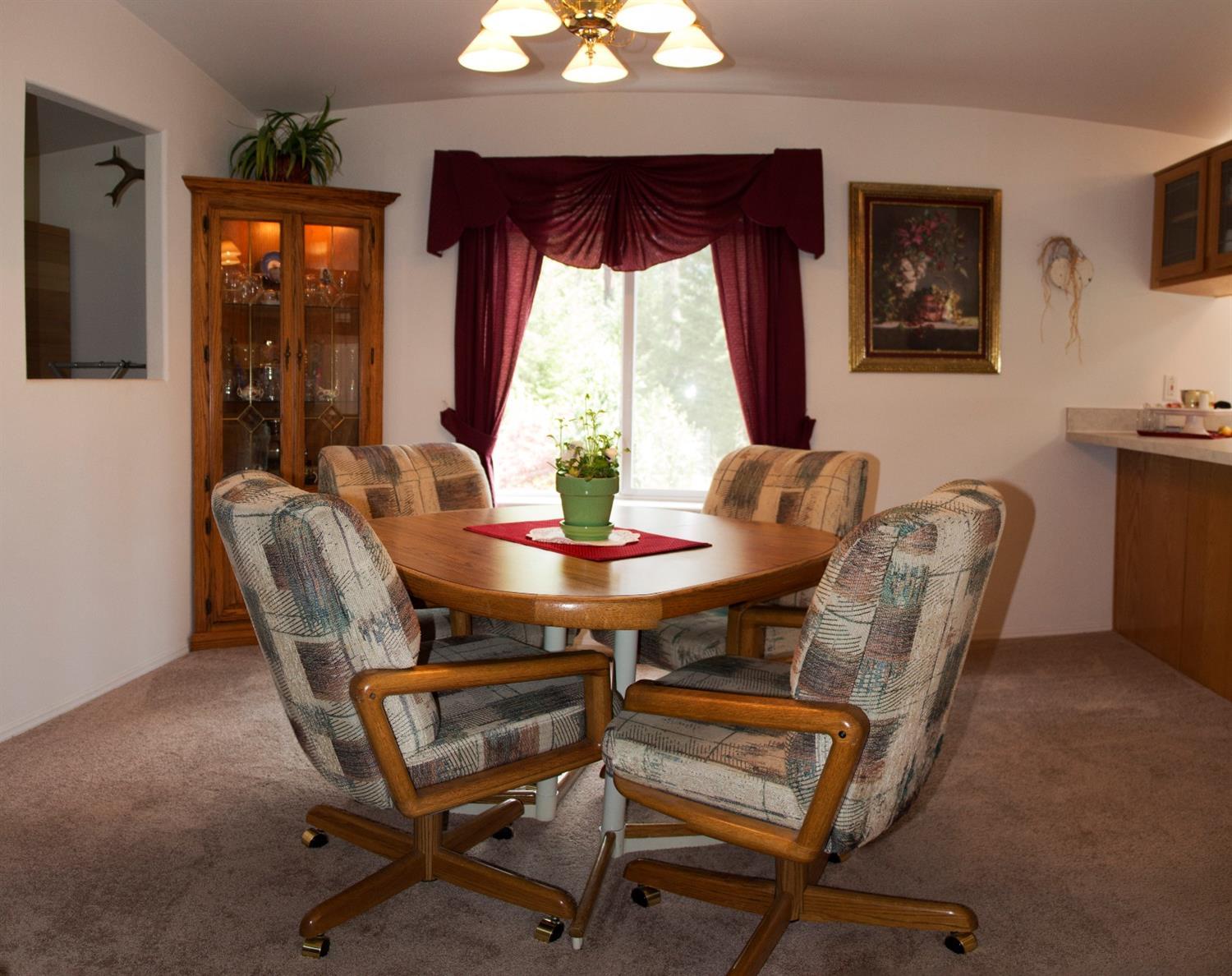 2463 Russell Road Merlin, OR 97532 - Photo 8 of 18 Additional Photo