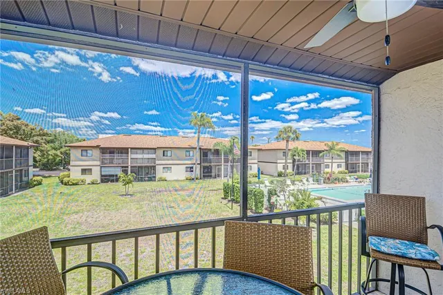 $157,500 | 4790 South Cleveland Avenue, Unit 607, Fort Myers, FL 33907