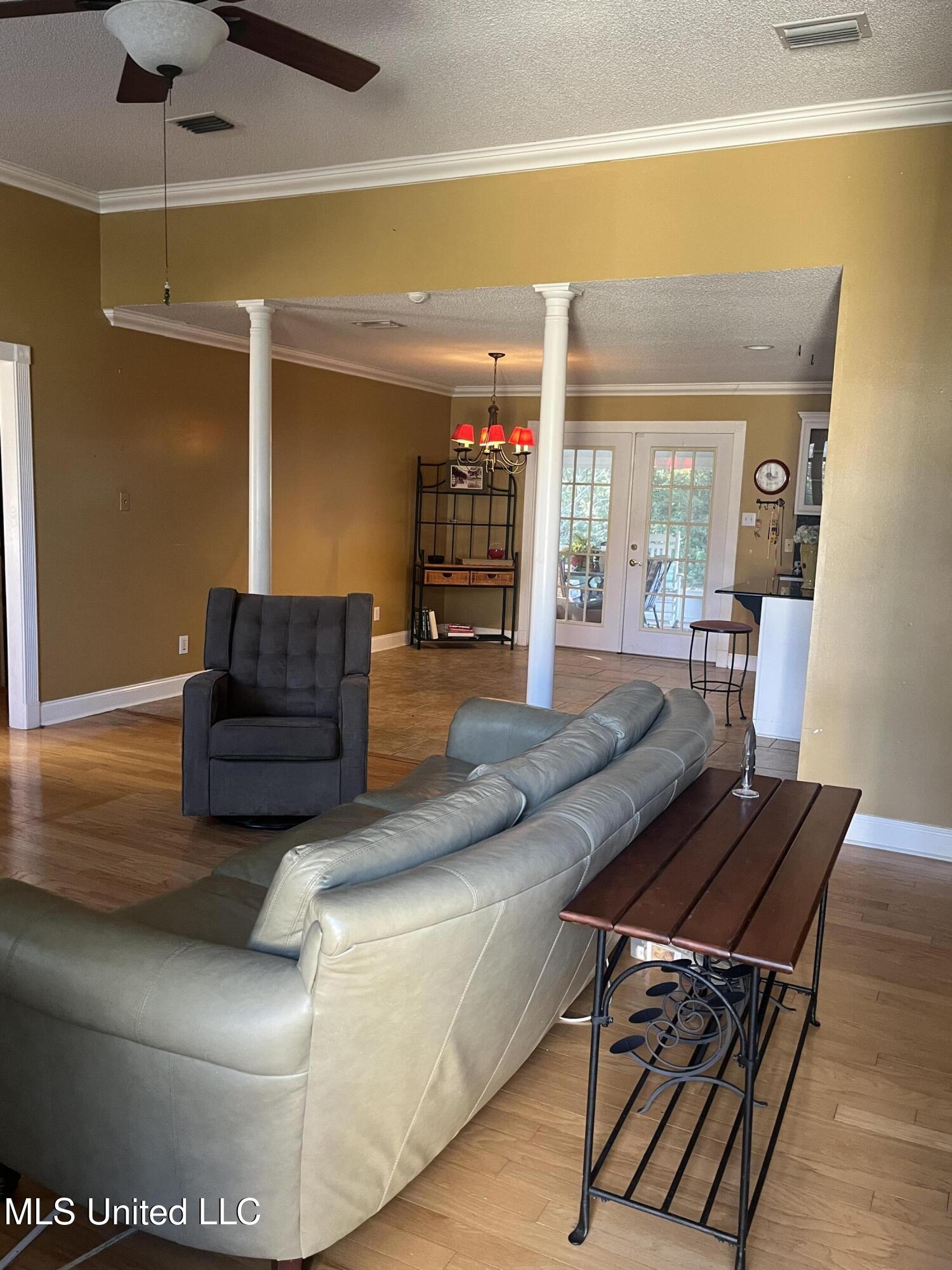 3717 Tangerine Street Ocean Springs, MS 39564 - Photo 13 of 27 IMG_6067