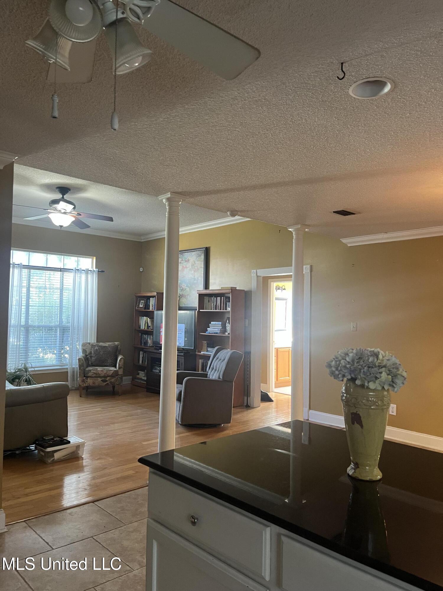 3717 Tangerine Street Ocean Springs, MS 39564 - Photo 17 of 27 IMG_6051