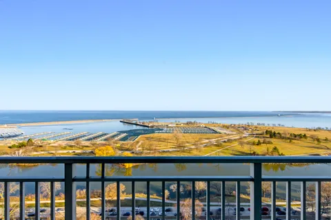 $1,650,000 | 1522 North Prospect Avenue, Unit 1401/1406, Milwaukee, WI 53202
