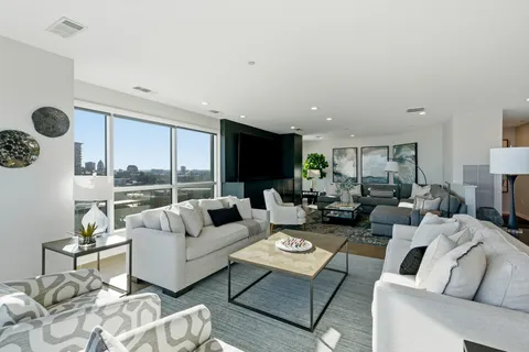 $1,650,000 | 1522 North Prospect Avenue, Unit 1401/1406, Milwaukee, WI 53202