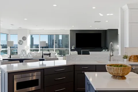 $1,650,000 | 1522 North Prospect Avenue, Unit 1401/1406, Milwaukee, WI 53202