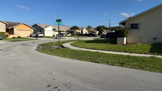 8783 Southwest 16th Street Boca Raton, FL 33433 - Photo 5 of 37 IMG_8572