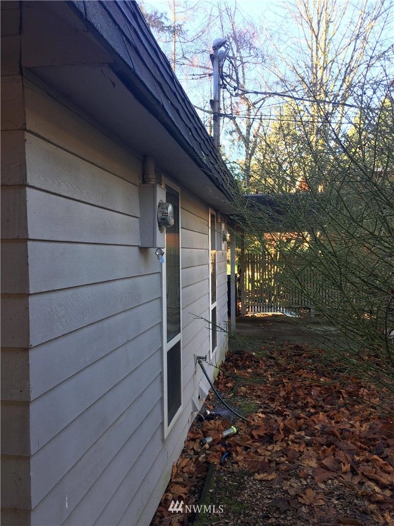 13925 Southeast Allen Rd. Bellevue, WA 98006 - Photo 2 of 17 Gallery Image 2