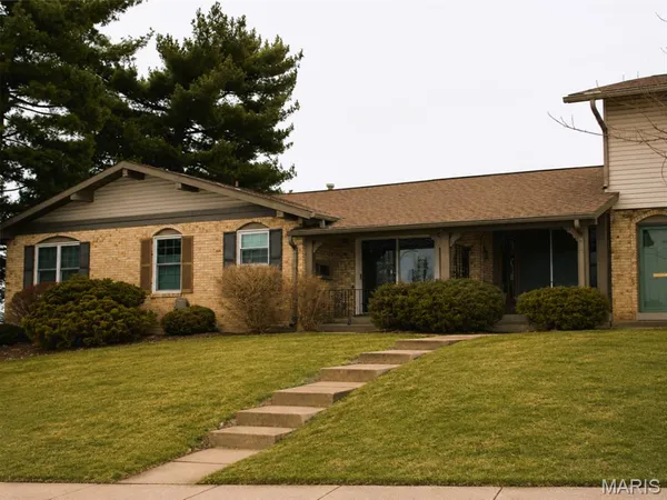$95,000 | 3145 Leisurewood Court, Unit A, Florissant, MO 63033