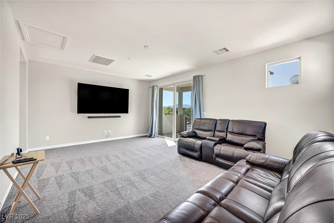 1012 East Sunset Road Henderson, NV 89011 - Photo 7 of 32