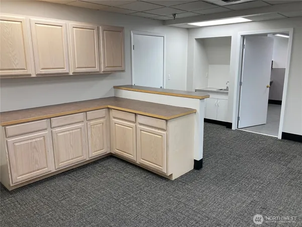 $4,900 | 3077 20th Street East, Unit D, Fife, WA 98424