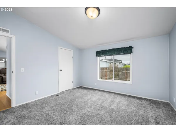 $335,000 | 2569 Maia Loop, Springfield, OR 97477