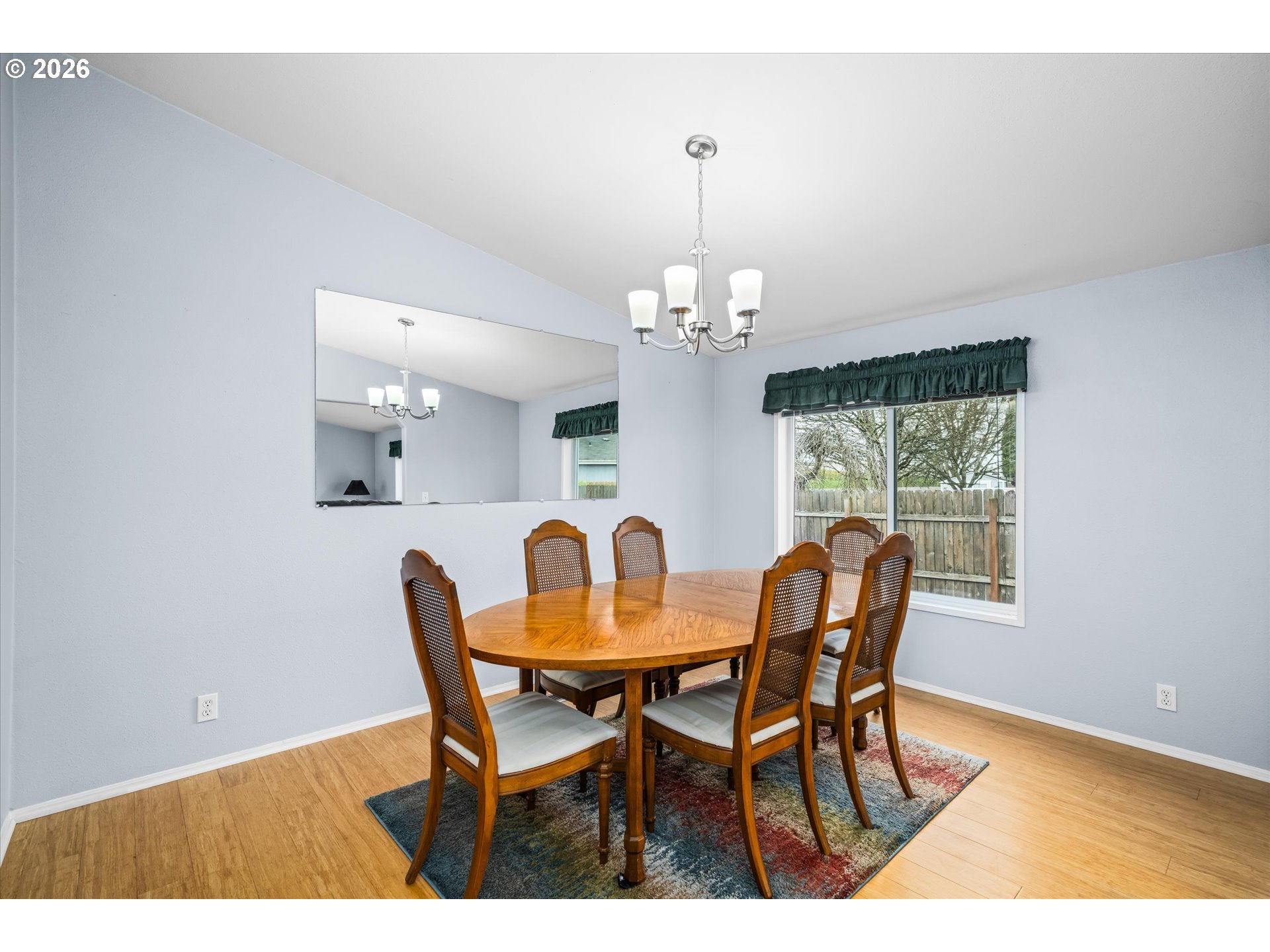 2569 Maia Loop Springfield, OR 97477 - Photo 16 of 36 Bathroom, Attached