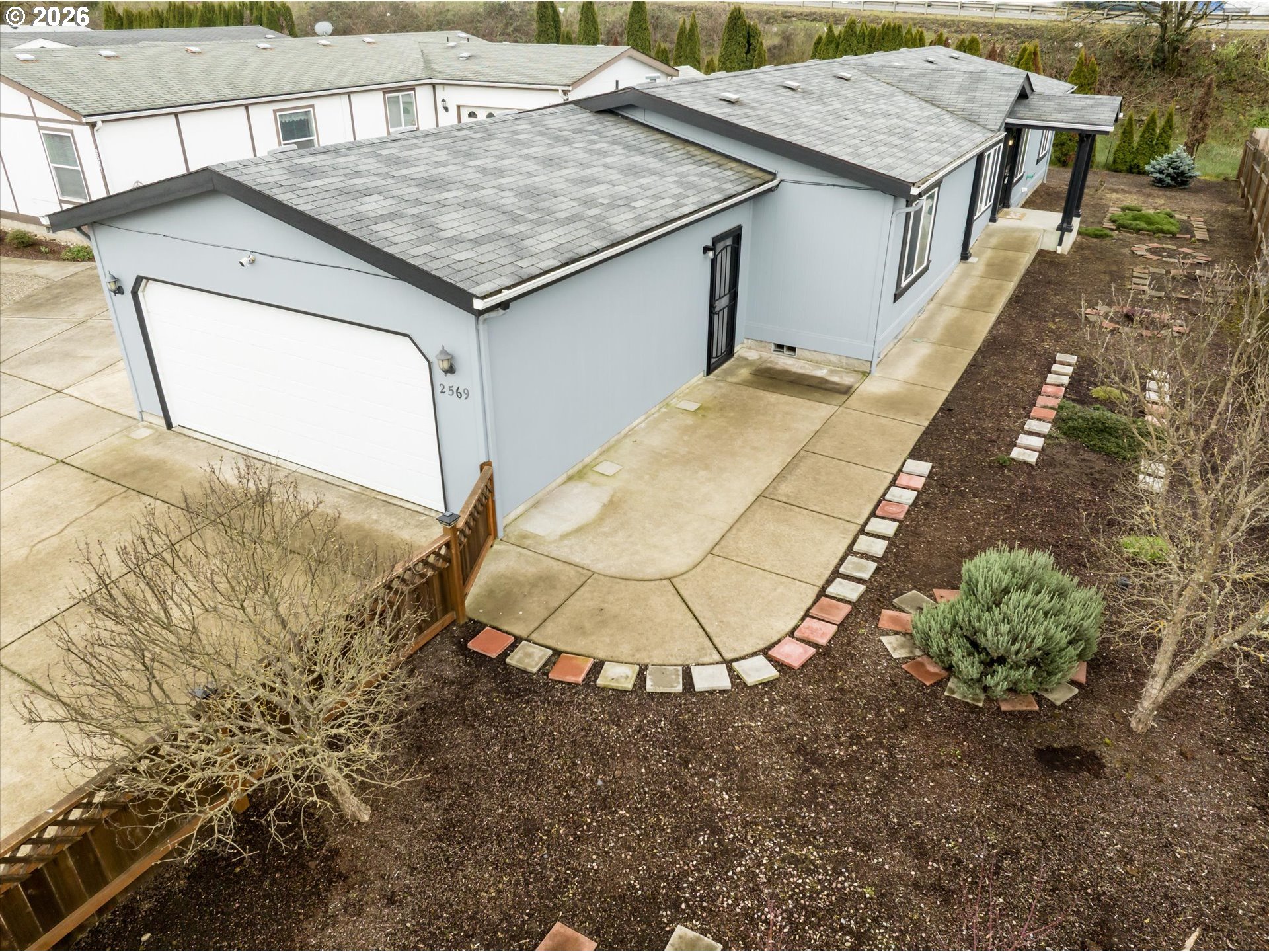 2569 Maia Loop Springfield, OR 97477 - Photo 29 of 36