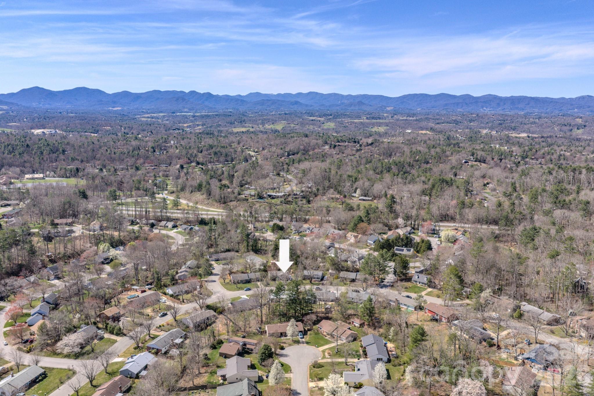 31 Knoll Ridge Drive Asheville, NC 28804 - Photo 26 of 30 a view of city and mountain