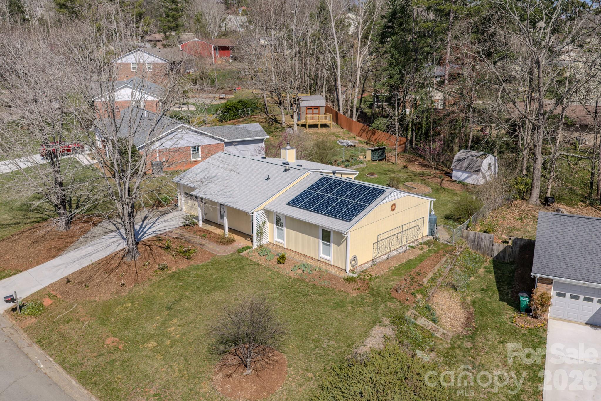 31 Knoll Ridge Drive Asheville, NC 28804 - Photo 29 of 30 an aerial view of a house with a yard