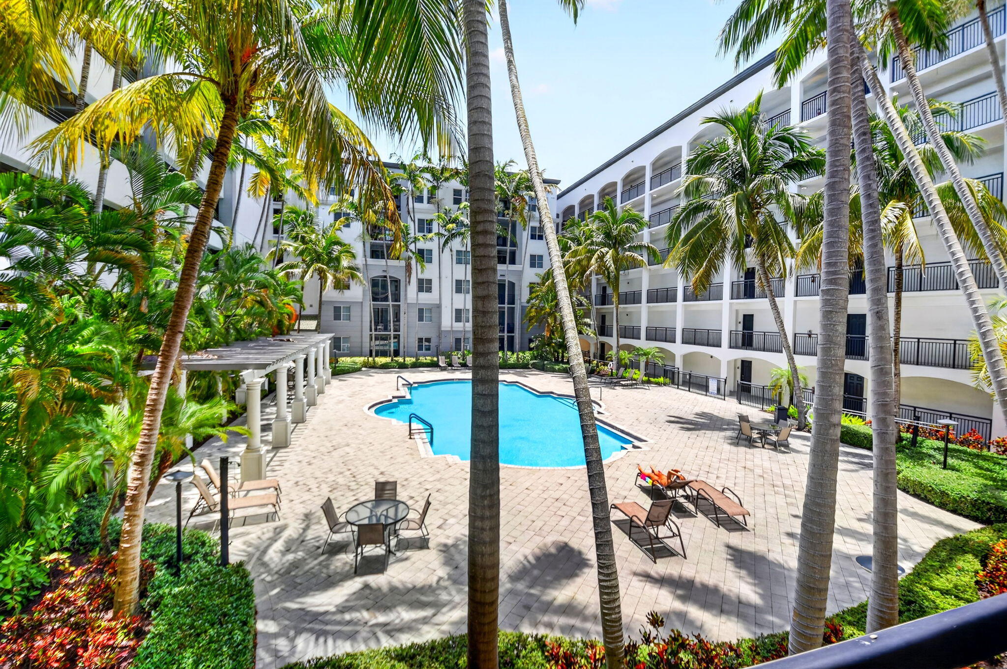 1690 Renaissance Commons Boulevard, Unit 1224 Boynton Beach, FL 33426 - Photo 6 of 47 22-web-or-mls-DSC_3818