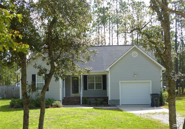 1860 Pinehurst Road Southport, NC 28461 - Photo 1 of 12 Primary Photo