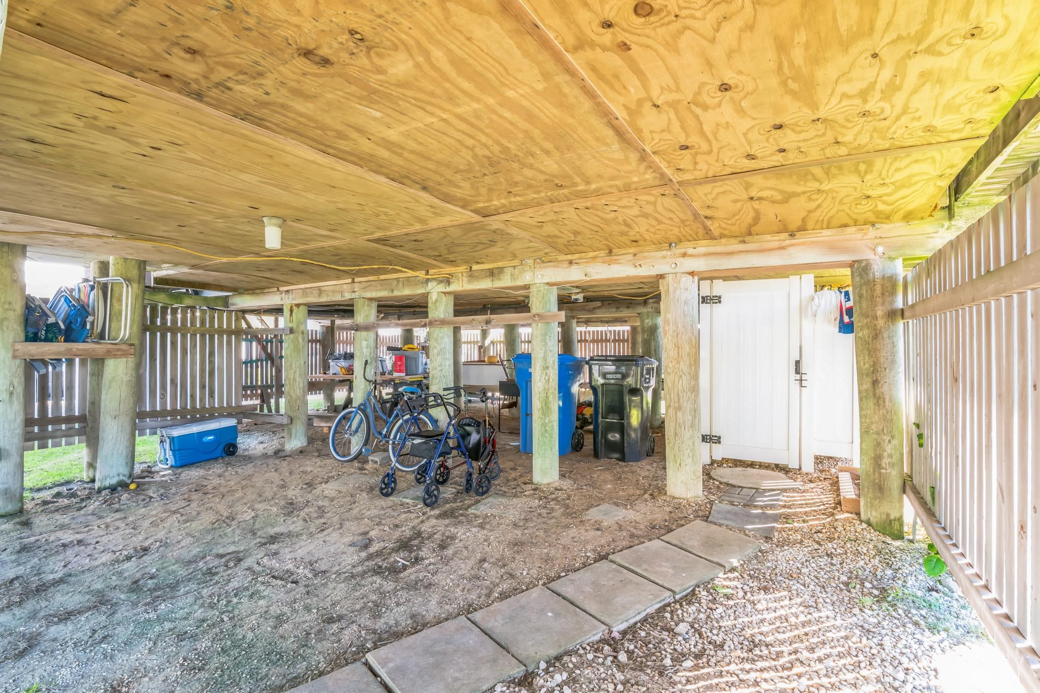 22 Williams Strathmere, NJ 08248 - Photo 31 of 40 a view of entryway of a house